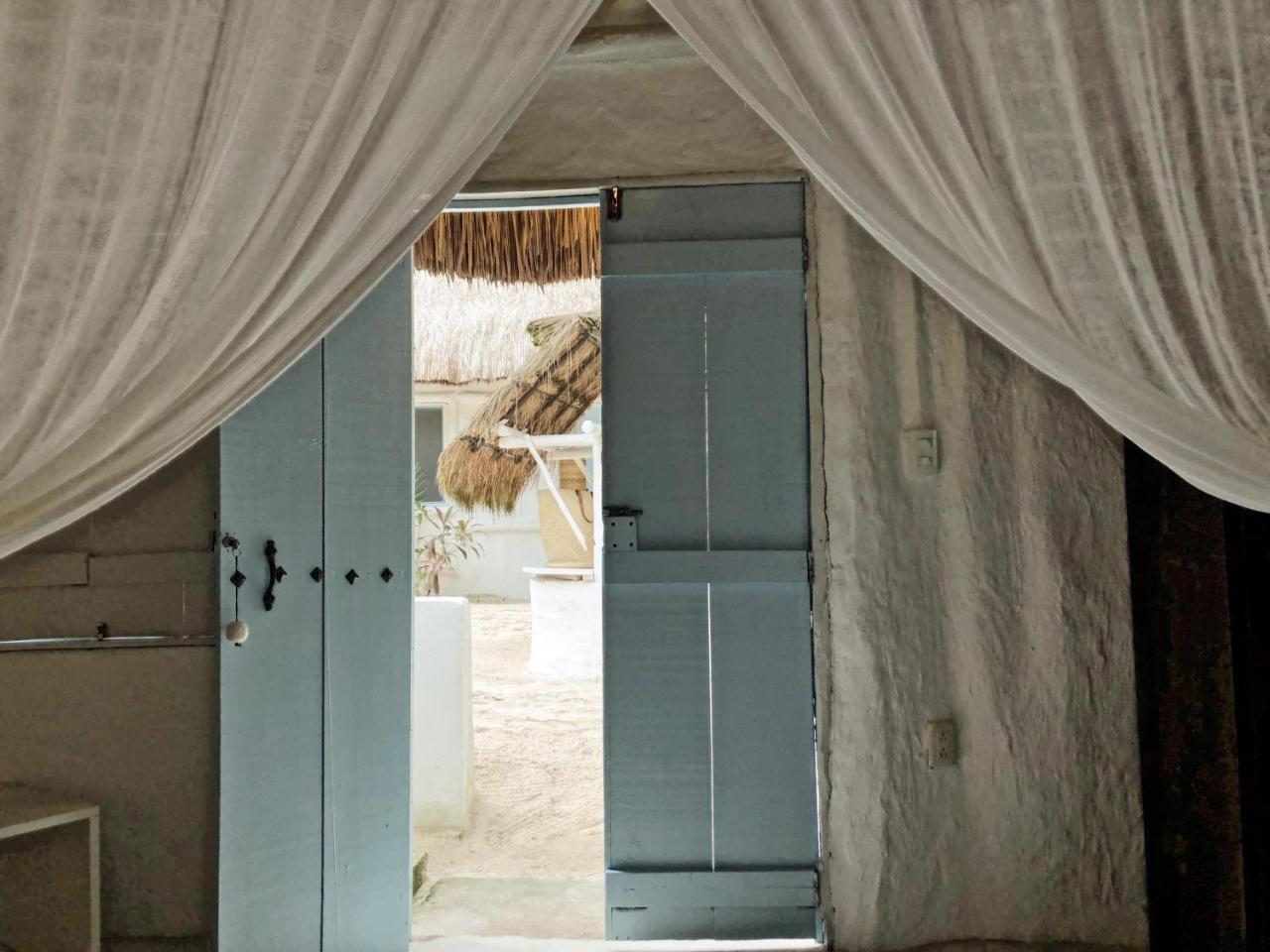 Playa Mambo Eco Cabanas Hotell Tulum Exteriör bild