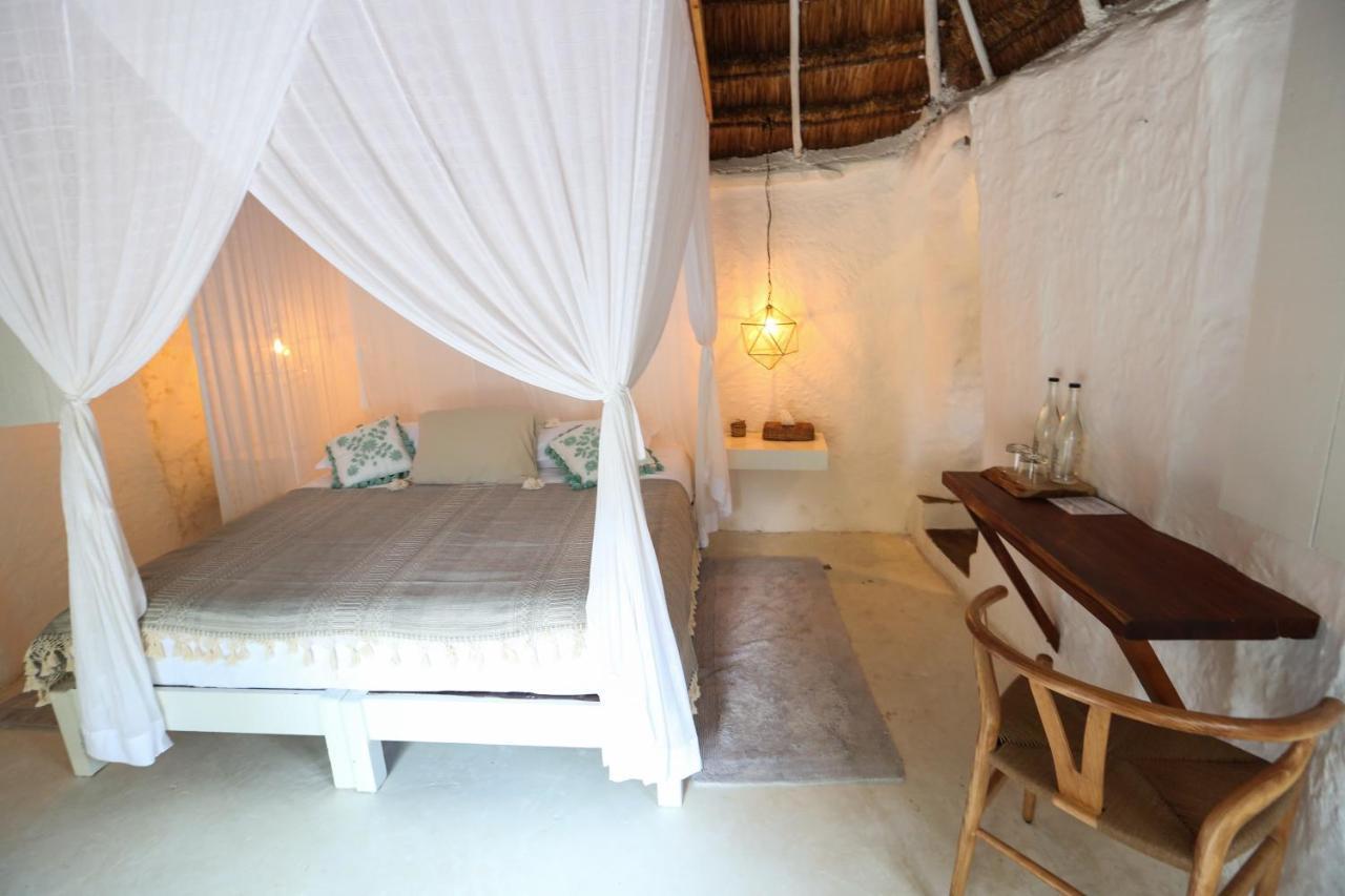 Playa Mambo Eco Cabanas Hotell Tulum Exteriör bild
