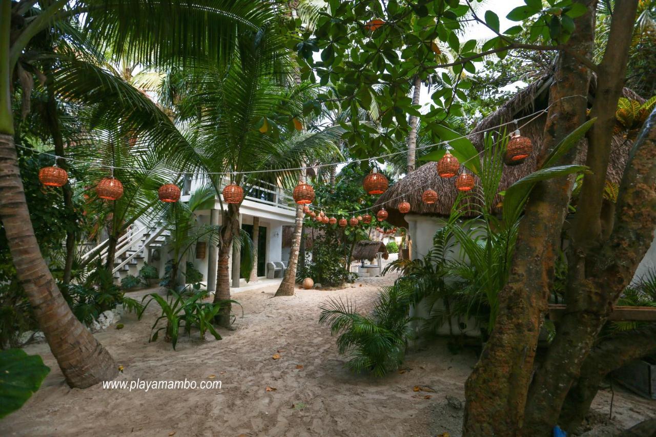Playa Mambo Eco Cabanas Hotell Tulum Exteriör bild