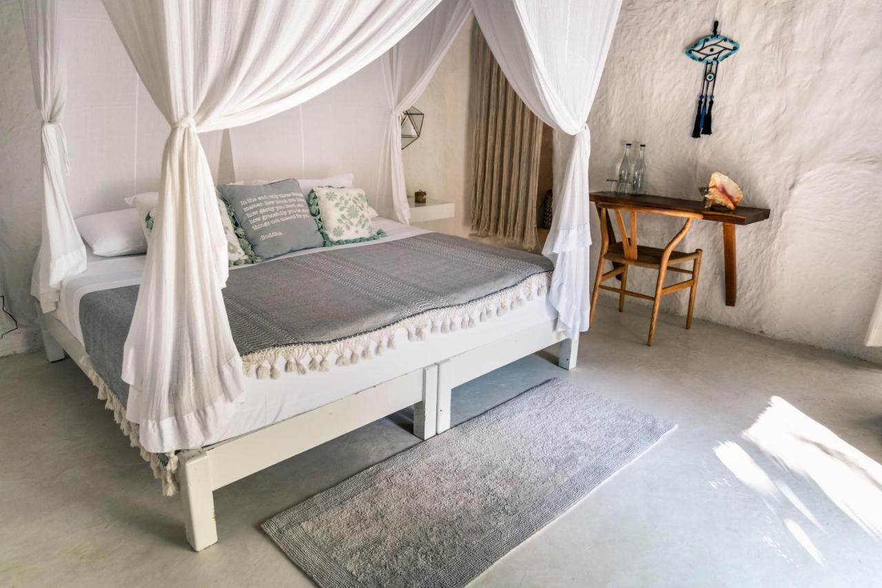 Playa Mambo Eco Cabanas Hotell Tulum Exteriör bild