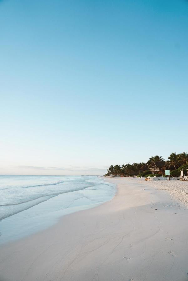 Playa Mambo Eco Cabanas Hotell Tulum Exteriör bild